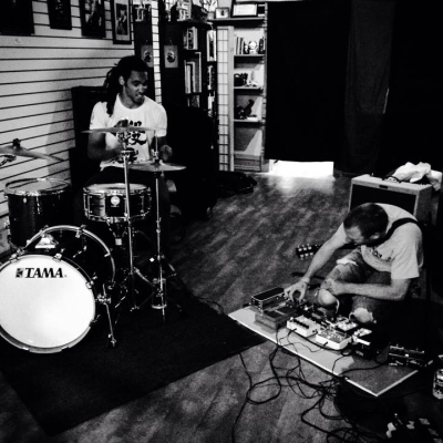 pulled at four pins closing out the night at Refuge Tattoo.